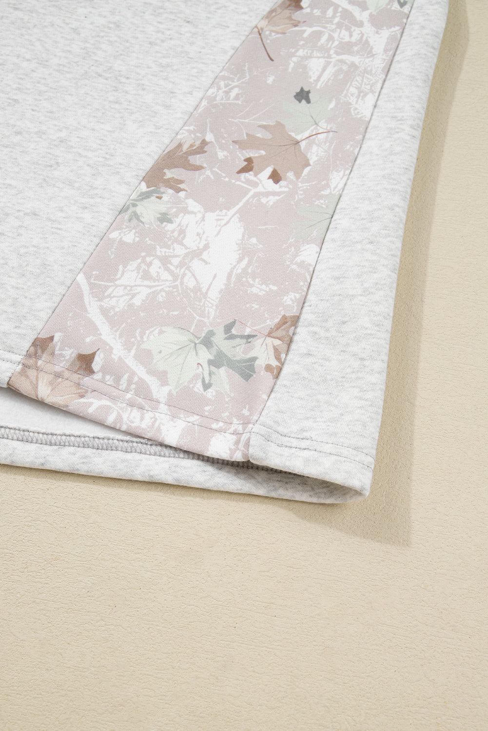 Gray Camo Leaves Patchwork Zipped Collar Pullover Plus Size Sweatshirt