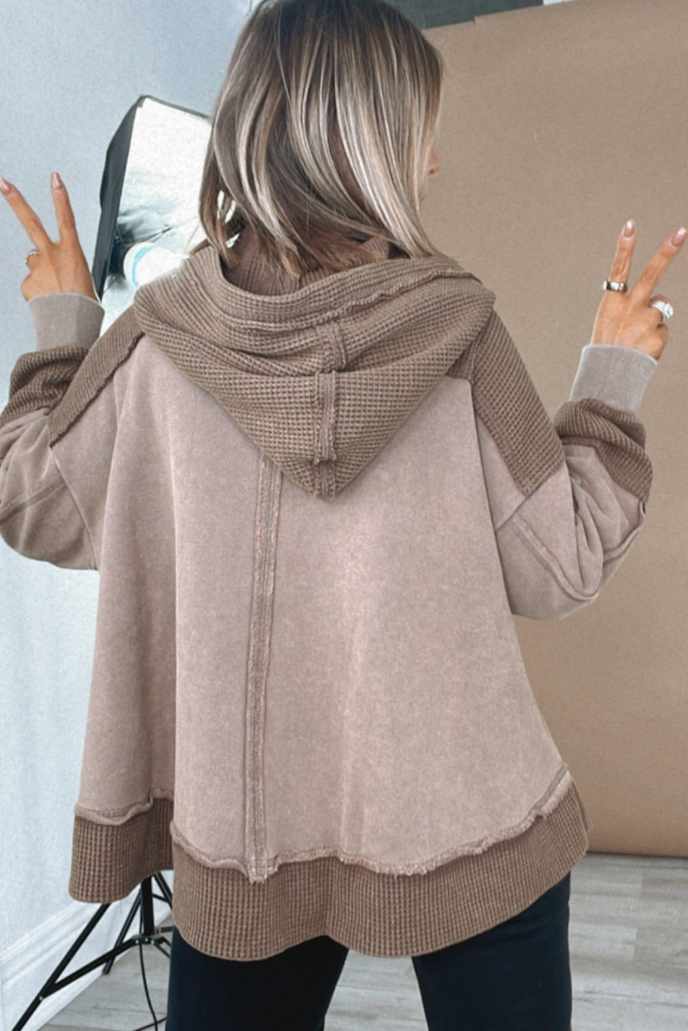 Goat Waffle Contrast Patchwork Plus Size Pocketed Hoodie