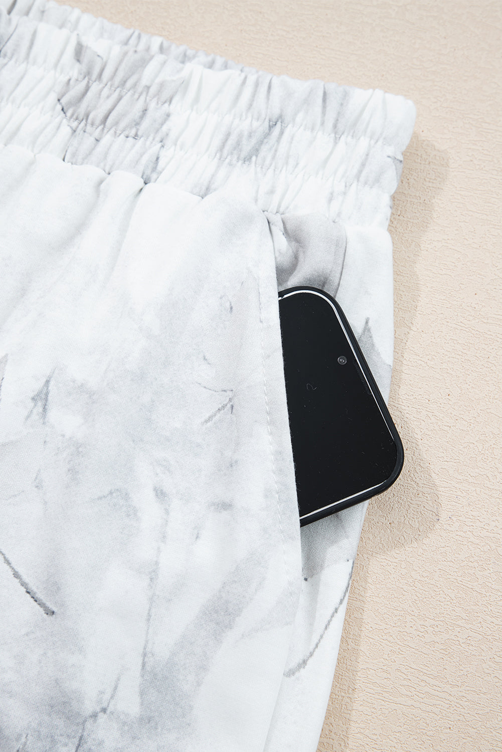 Beige Camo Print Pullover Top and Elastic Waist Casual Short Set